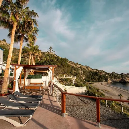 Casa Cuartel El Velero *