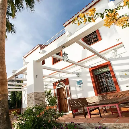 Hébergement de vacances Casa Cuartel El Velero *