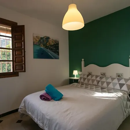 Casa Cuartel El Velero בית נופש