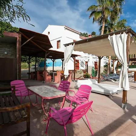 Будинок відпочинку Casa Cuartel El Velero