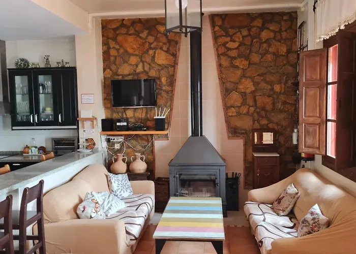 Casa Cuartel El Velero