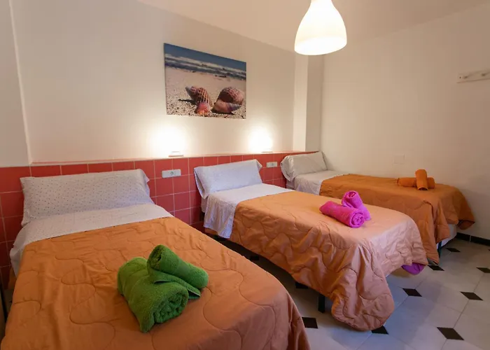 Casa Cuartel El Velero