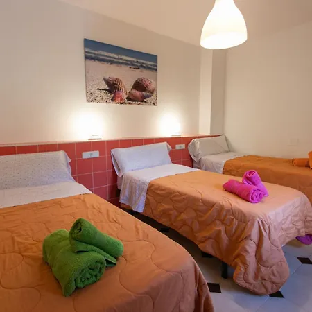 Casa Cuartel El Velero