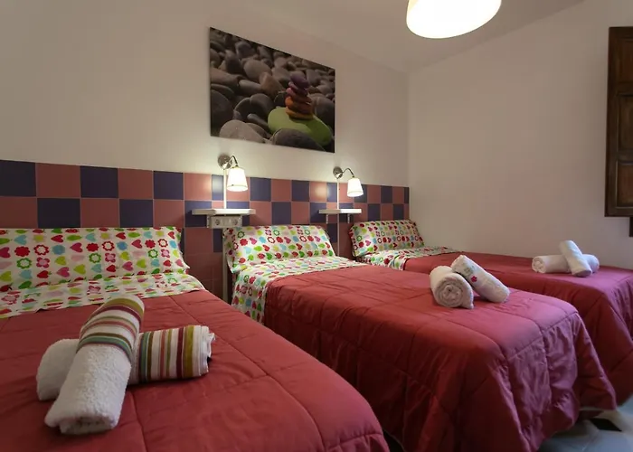 Casa Cuartel El Velero *