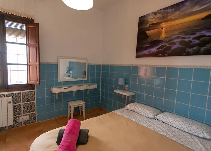 Casa Cuartel El Velero *